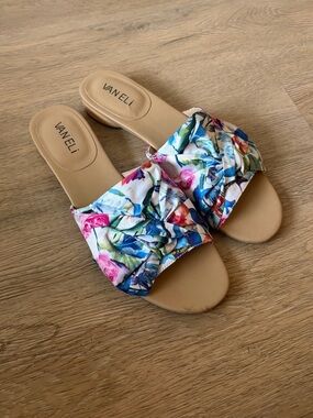 Vaneli Slide Sandals Multicolor Knot 7.5